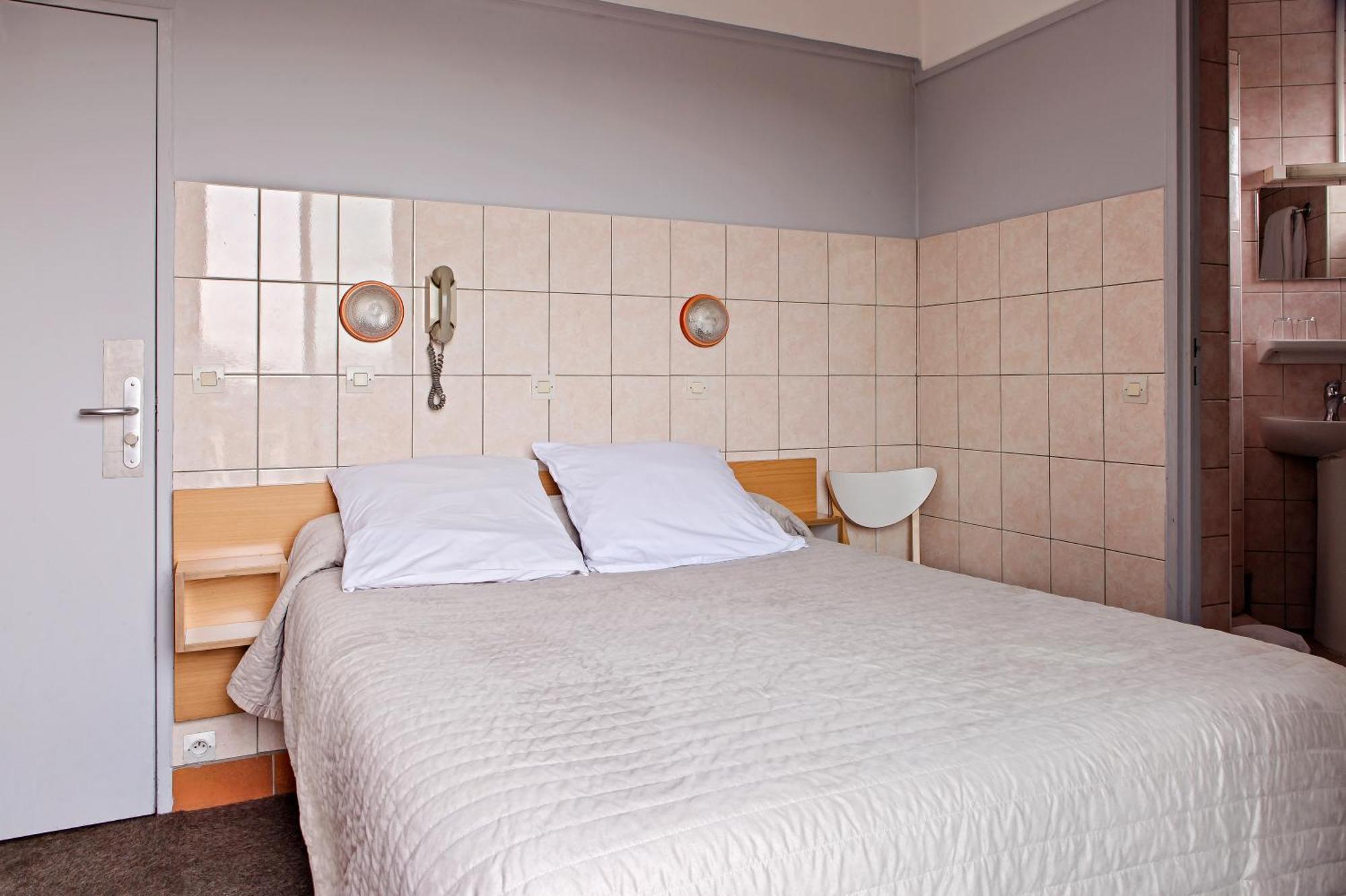 De La Comete Hotel 2*