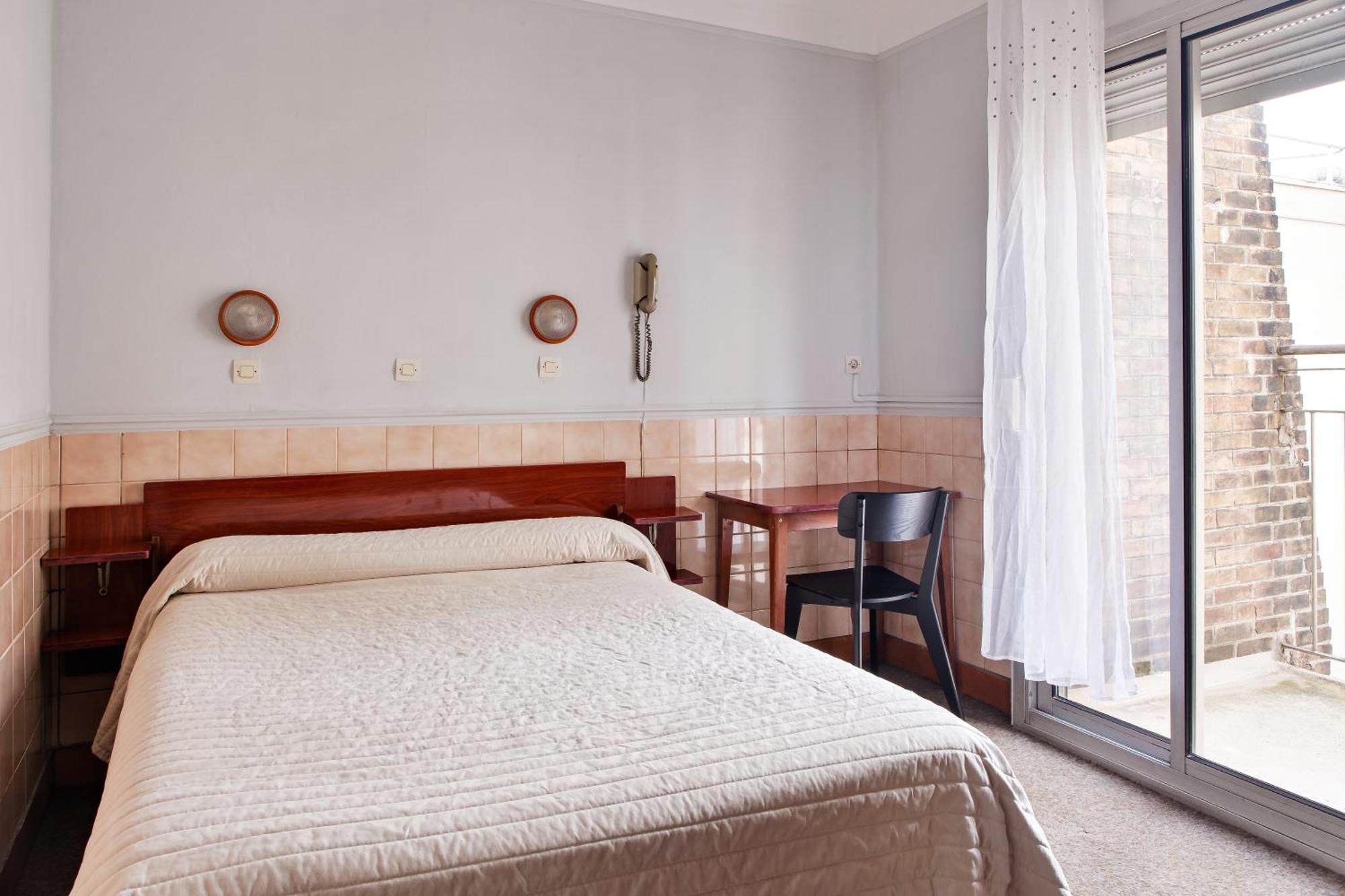 De La Comete Hotel 2*